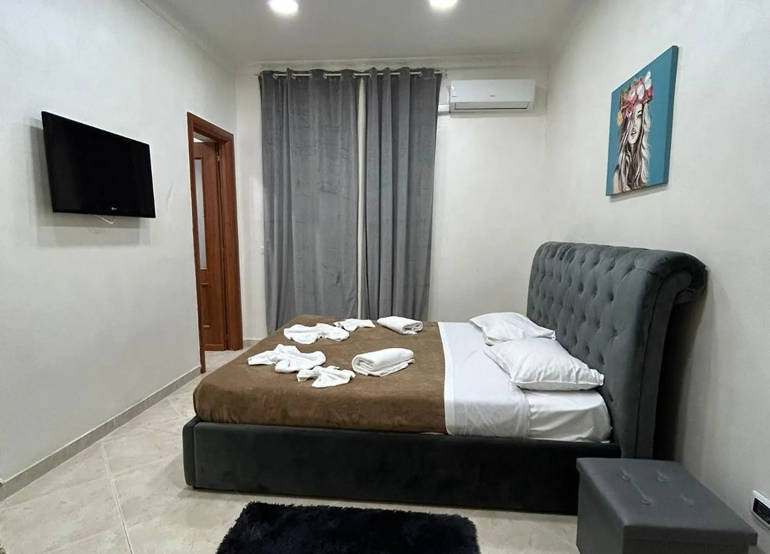 Dora House Valentino Apartment Naples Italy